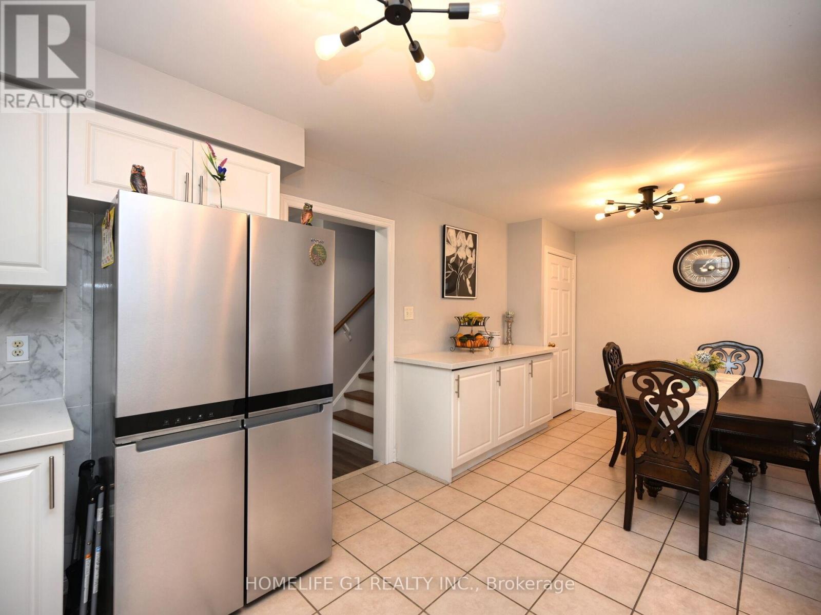 8 Ridgemore Crescent, Brampton, Ontario  L7A 2L6 - Photo 20 - W12210626