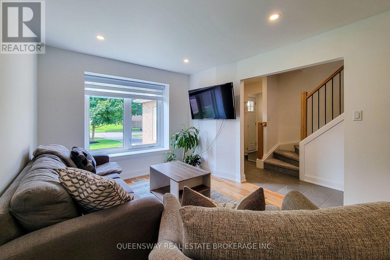 142 Macintosh Drive N, Hamilton, Ontario  L8E 4A4 - Photo 15 - X12210532