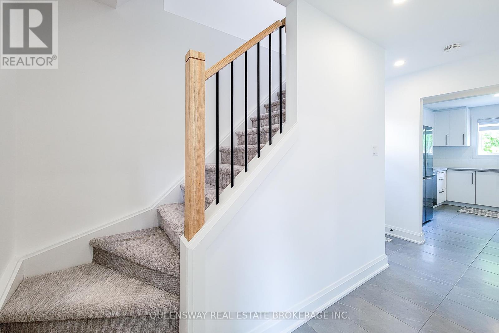 142 Macintosh Drive N, Hamilton, Ontario  L8E 4A4 - Photo 25 - X12210532