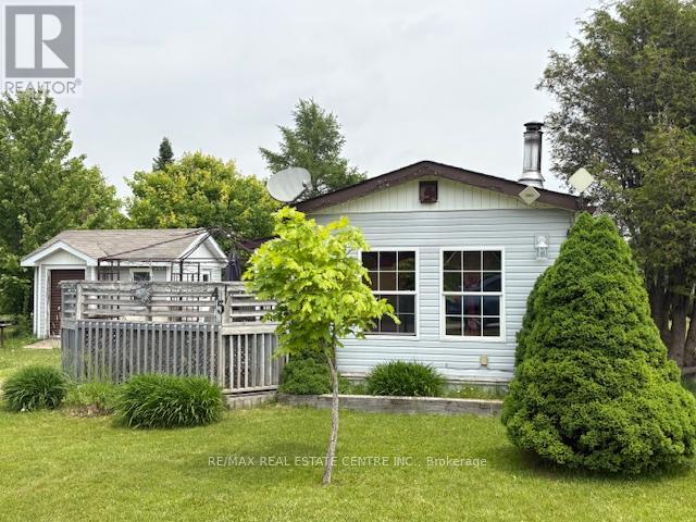 45 Maple Grove Village Road, Southgate, Ontario  N0C 1B0 - Photo 2 - X12210582
