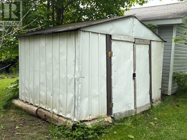 45 Maple Grove Village Road, Southgate, Ontario  N0C 1B0 - Photo 25 - X12210582