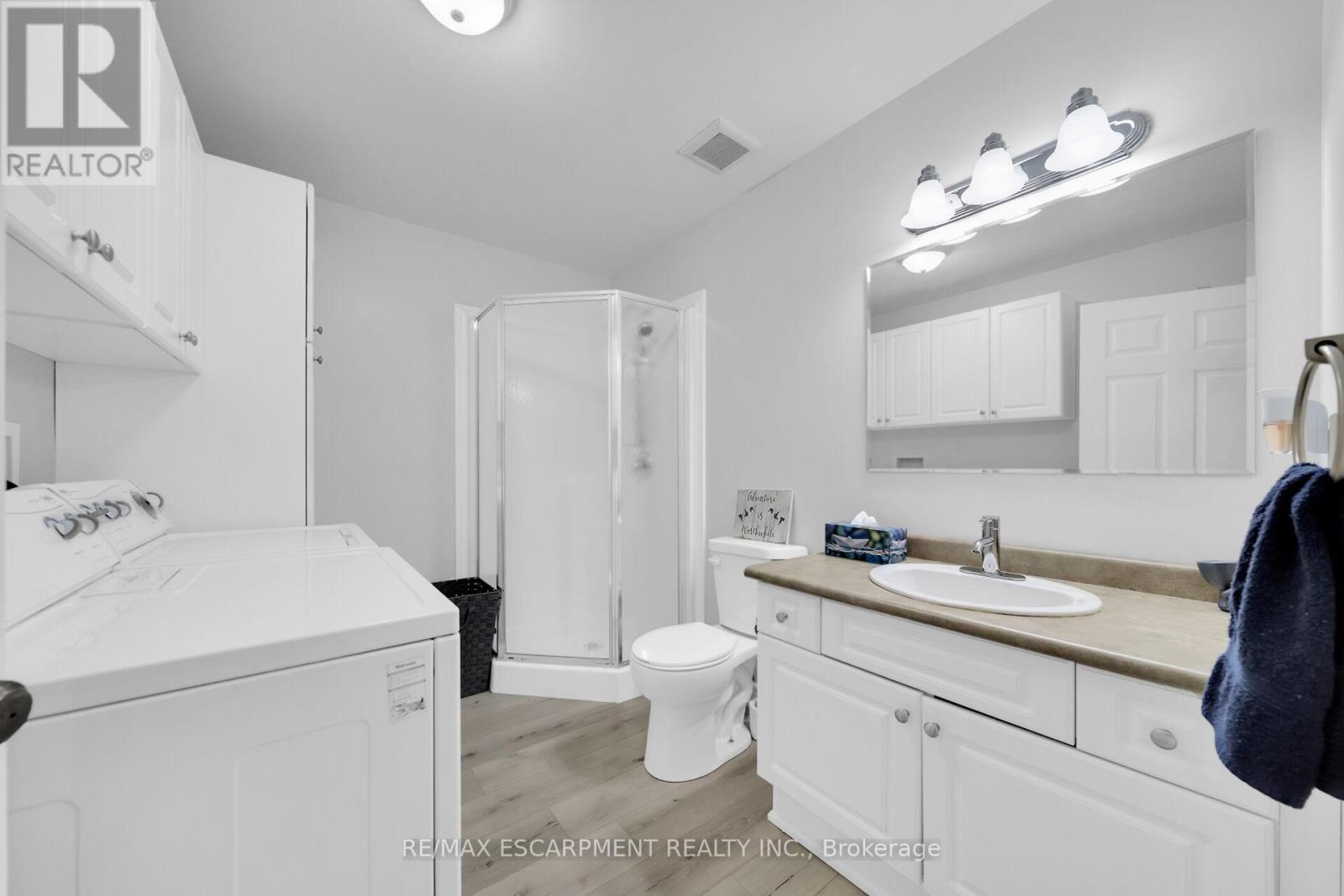 144 Forest Street, Haldimand, Ontario  N1A 1C1 - Photo 11 - X12210594