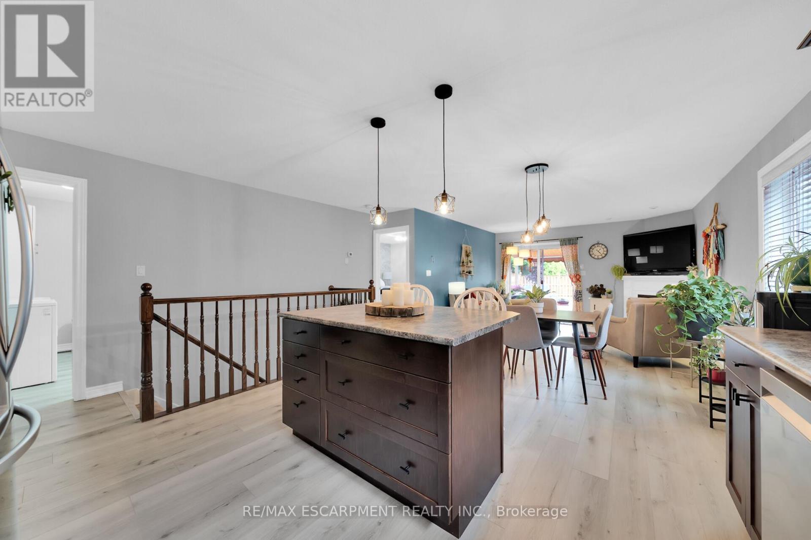 144 Forest Street, Haldimand, Ontario  N1A 1C1 - Photo 17 - X12210594