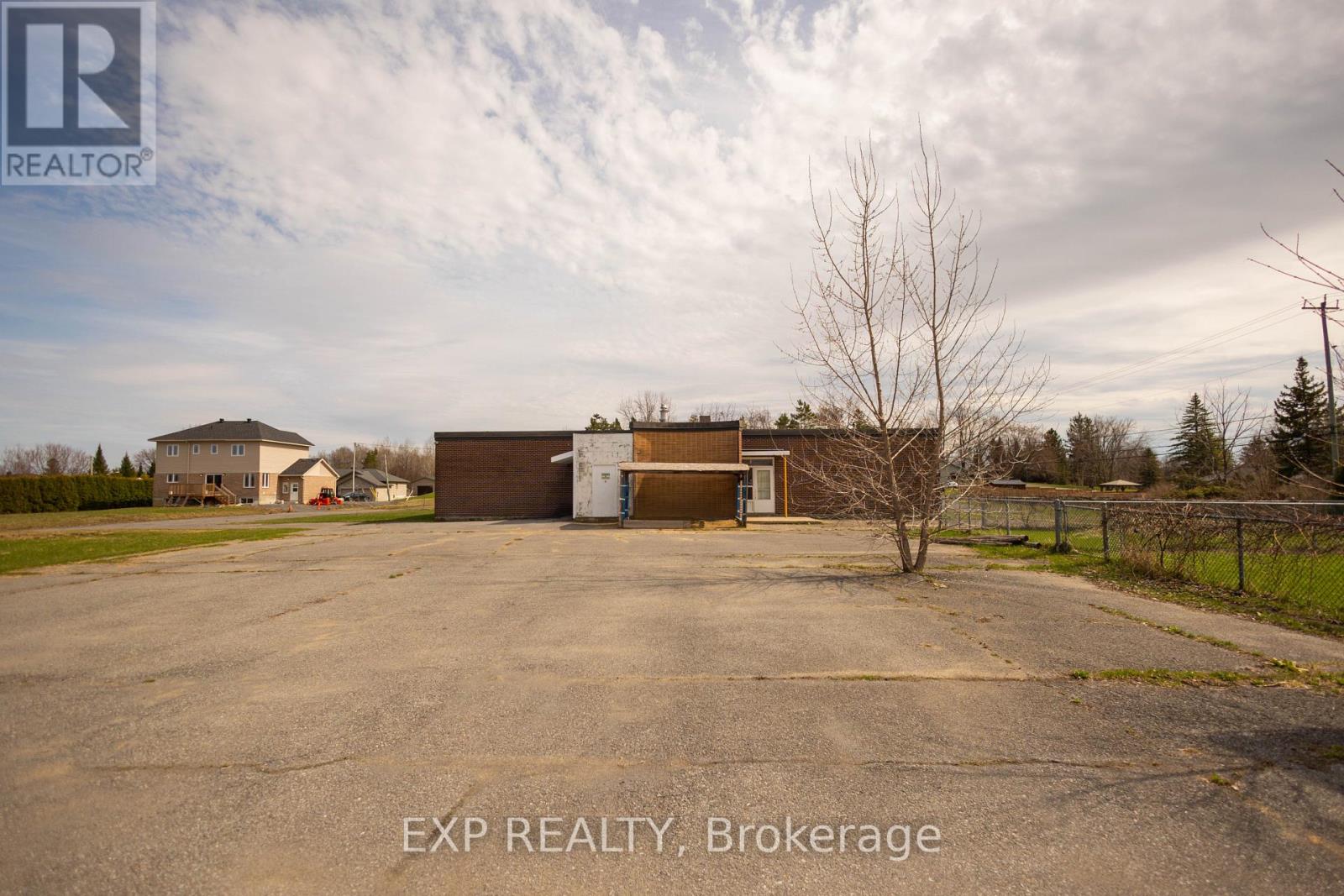 581 Cheryl Street, South Stormont, Ontario  K6K 1N5 - Photo 10 - X12210620