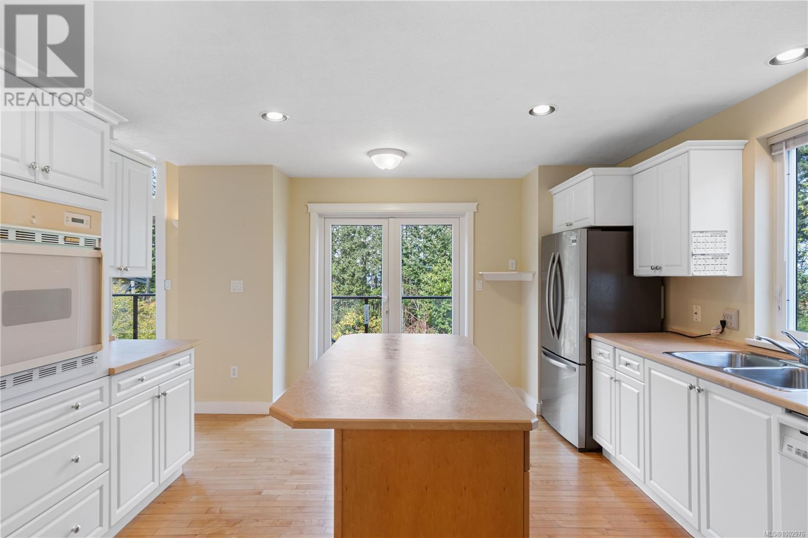 1232 College Dr, Nanaimo, British Columbia  V9R 5Z5 - Photo 10 - 1002976