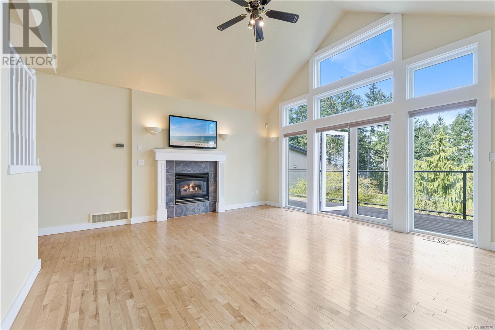 1232 College Dr, Nanaimo, British Columbia  V9R 5Z5 - Photo 4 - 1002976
