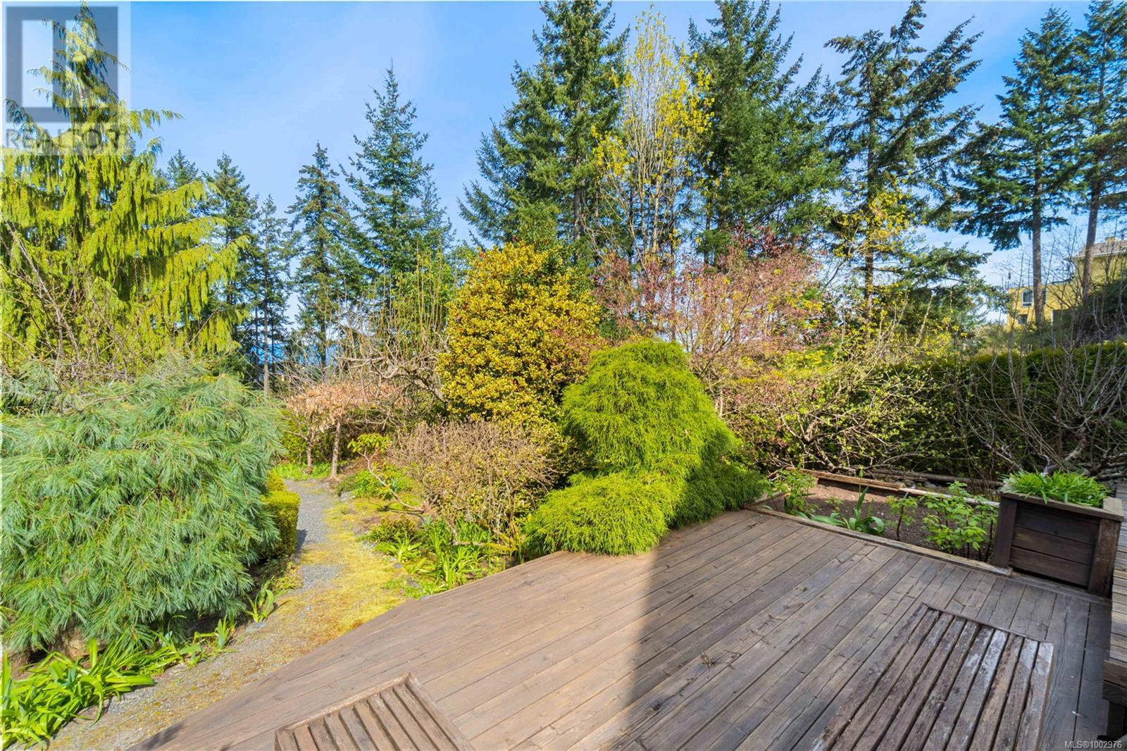 1232 College Dr, Nanaimo, British Columbia  V9R 5Z5 - Photo 48 - 1002976