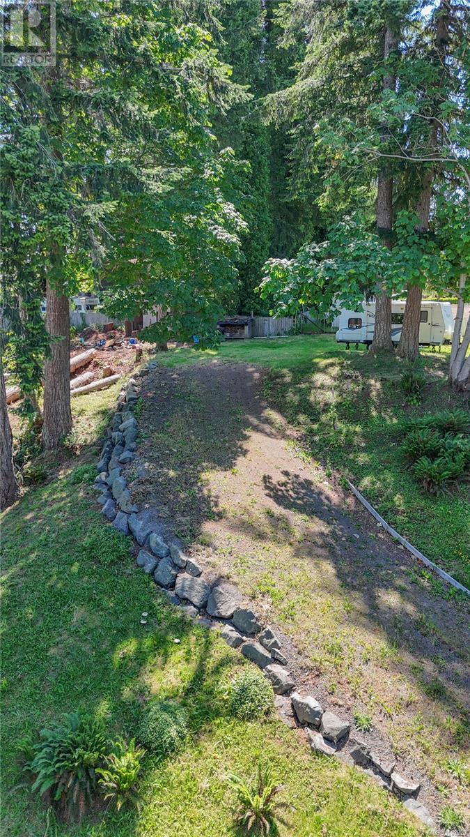 4060 Island Hwy S, Campbell River, British Columbia  V9H 1A3 - Photo 5 - 1002920