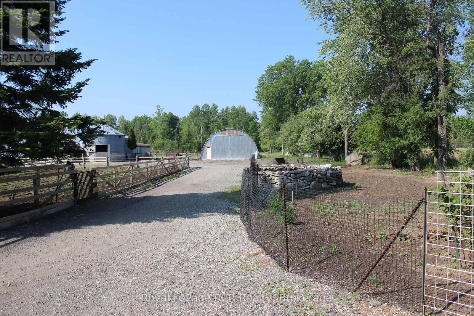 6212 Sixth Line, Centre Wellington, Ontario  N0B 1J0 - Photo 43 - X12046199