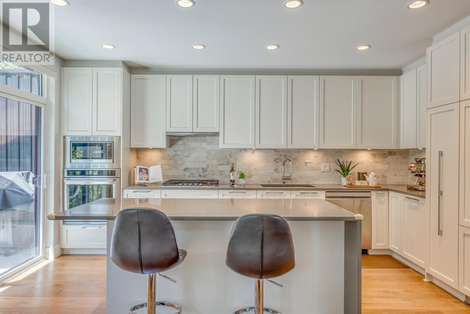 34 3306 Princeton Avenue, Coquitlam, British Columbia  V3E 0M9 - Photo 4 - R3013722
