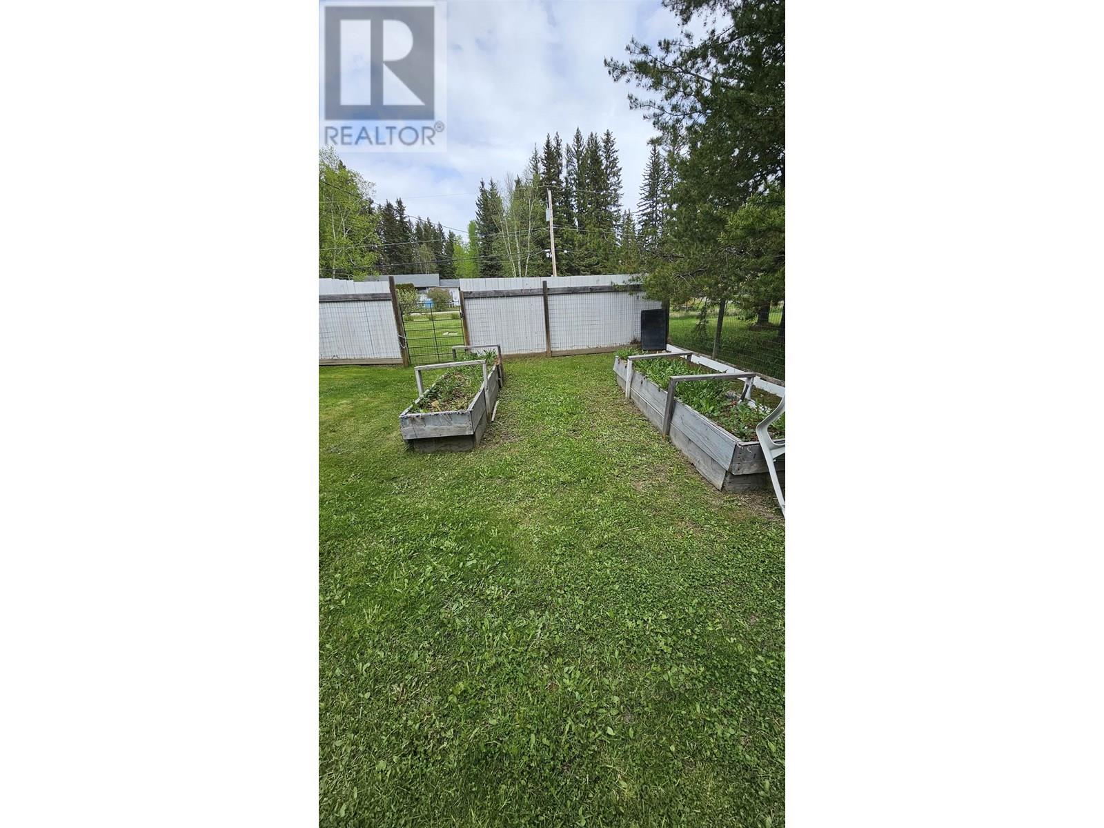 718 Future Drive, Quesnel, British Columbia  V2J 6W1 - Photo 5 - R3013798