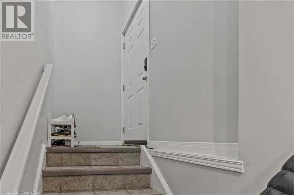 3 Wisteria Court, Kitchener, Ontario  N2E 3T4 - Photo 26 - 40738893