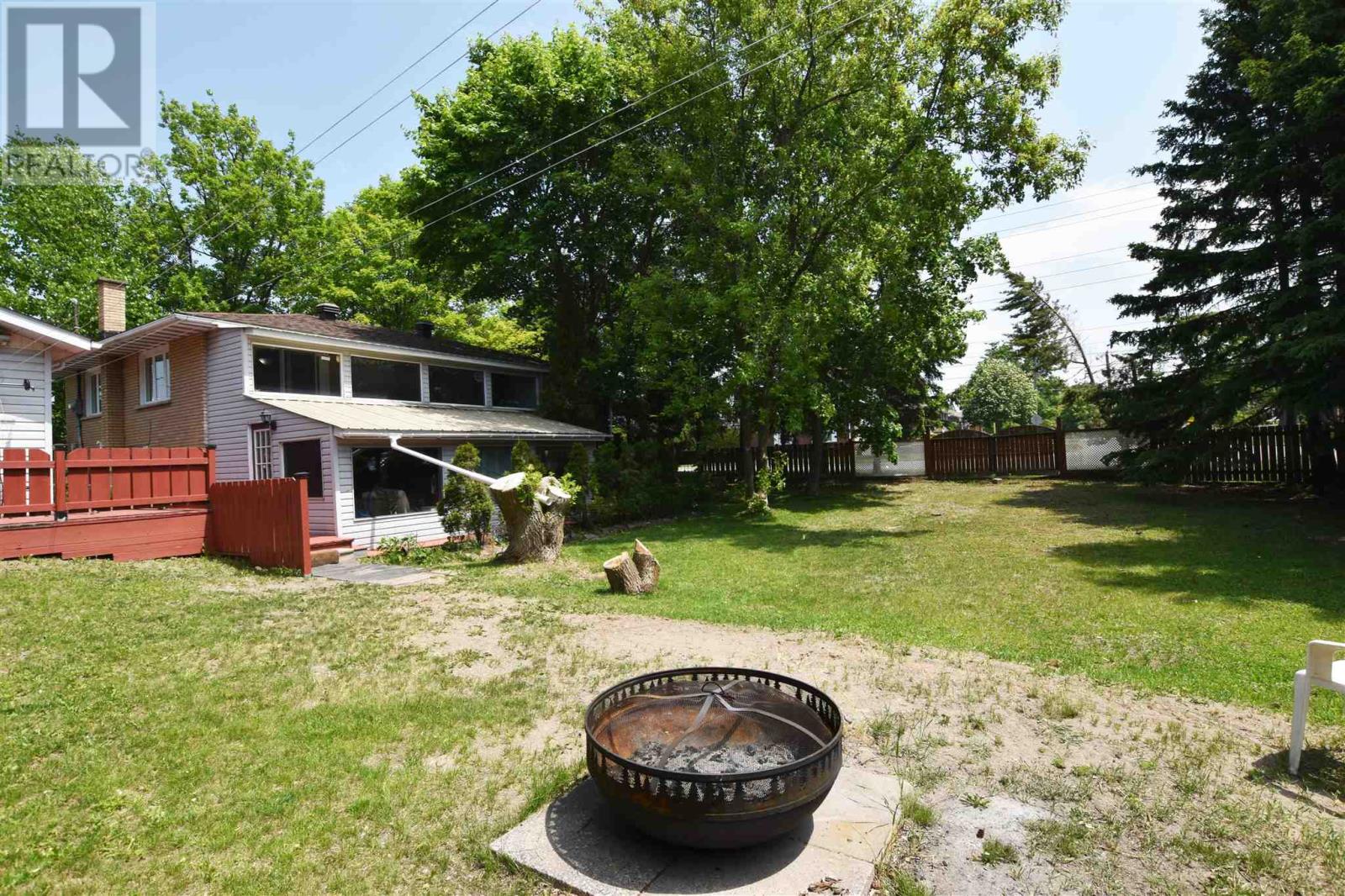 106 Knox Ave, Sault Ste. Marie, Ontario  P6B 3X9 - Photo 12 - SM251492