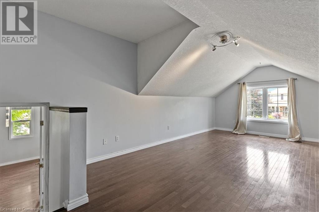 3 Wisteria Court, Kitchener, Ontario  N2E 3T4 - Photo 21 - 40738902