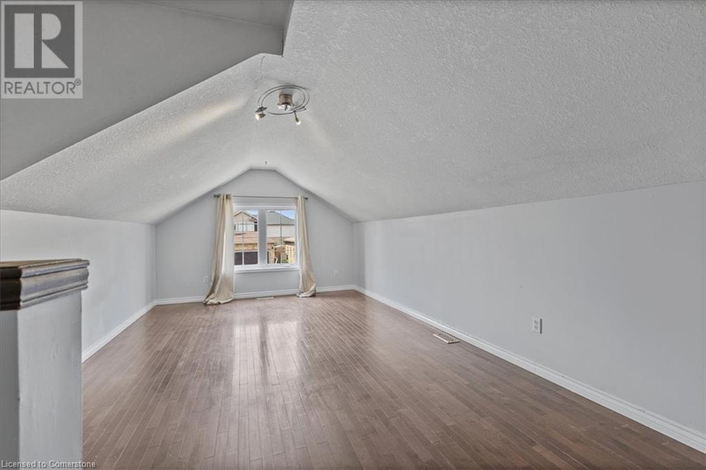 3 Wisteria Court, Kitchener, Ontario  N2E 3T4 - Photo 20 - 40738902