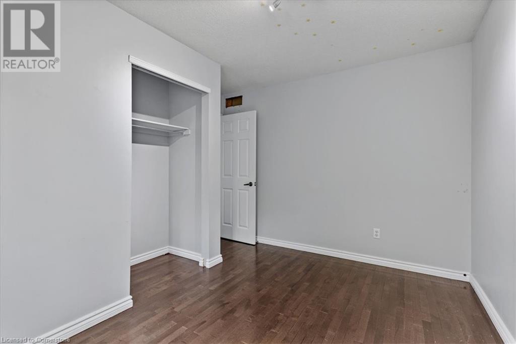 3 Wisteria Court, Kitchener, Ontario  N2E 3T4 - Photo 15 - 40738902