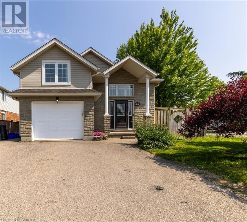 3 WISTERIA Court, Kitchener, Ontario