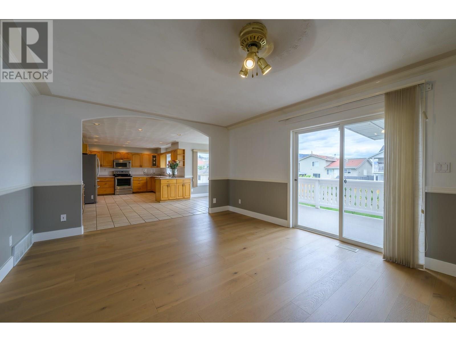 1120 14th Street, Kamloops, British Columbia  V2B 8K7 - Photo 12 - 10351689