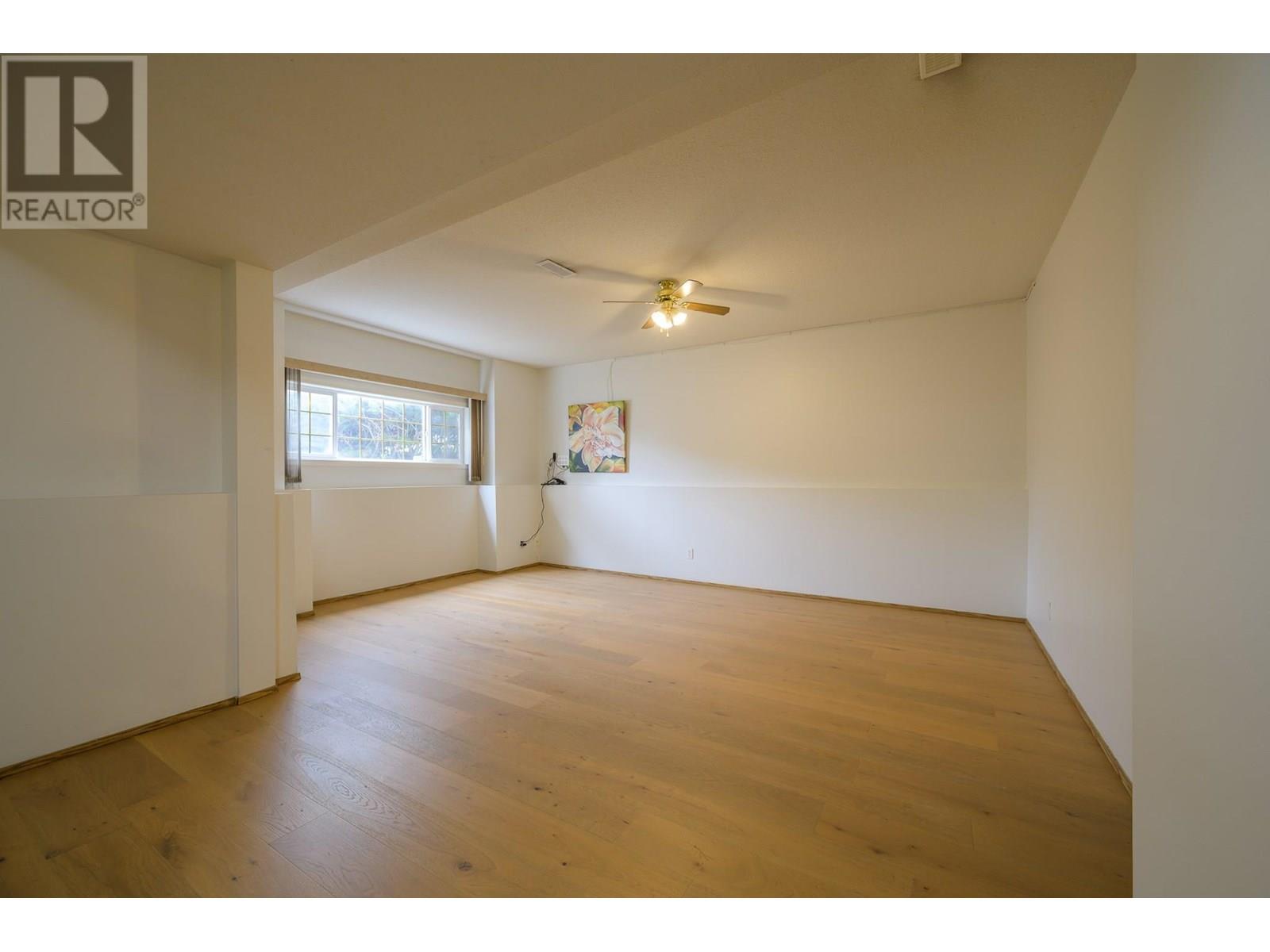 1120 14th Street, Kamloops, British Columbia  V2B 8K7 - Photo 34 - 10351689