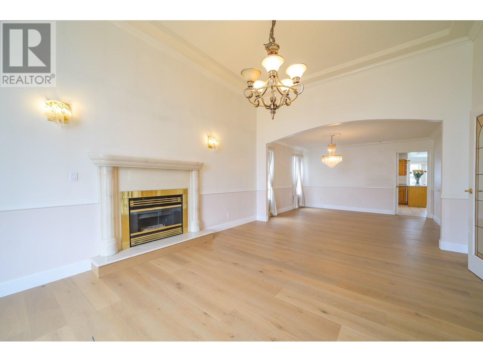 1120 14th Street, Kamloops, British Columbia  V2B 8K7 - Photo 4 - 10351689