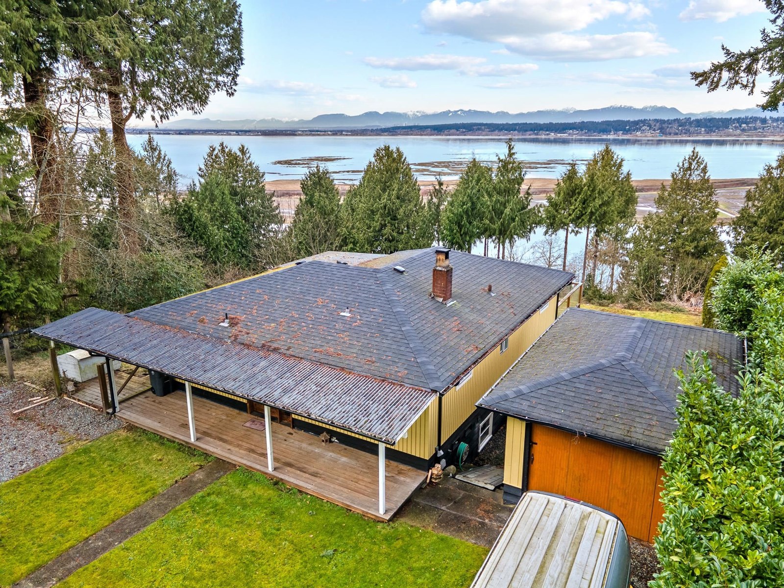 13021 CRESCENT ROAD, Surrey, British Columbia