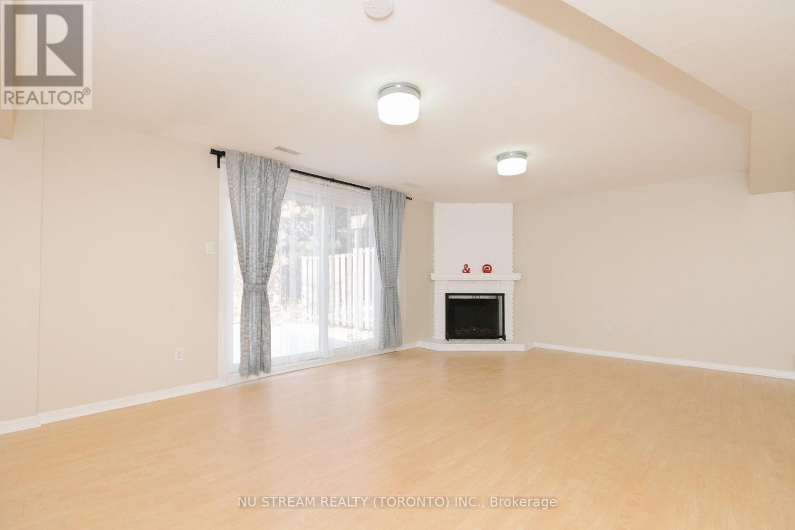 57 Gypsy Roseway, Toronto, Ontario  M2N 5Z1 - Photo 14 - C12122238