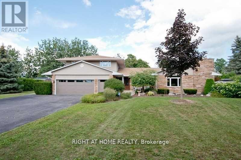 2305 Bowmanville Avenue, Clarington, Ontario  L1C 6W9 - Photo 2 - E12210767