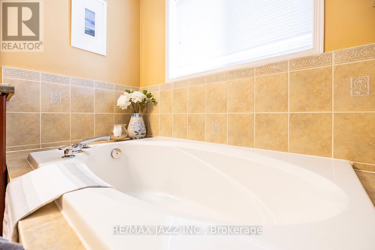 80 Barrister Avenue, Whitby, Ontario  L1R 3H3 - Photo 26 - E12210827
