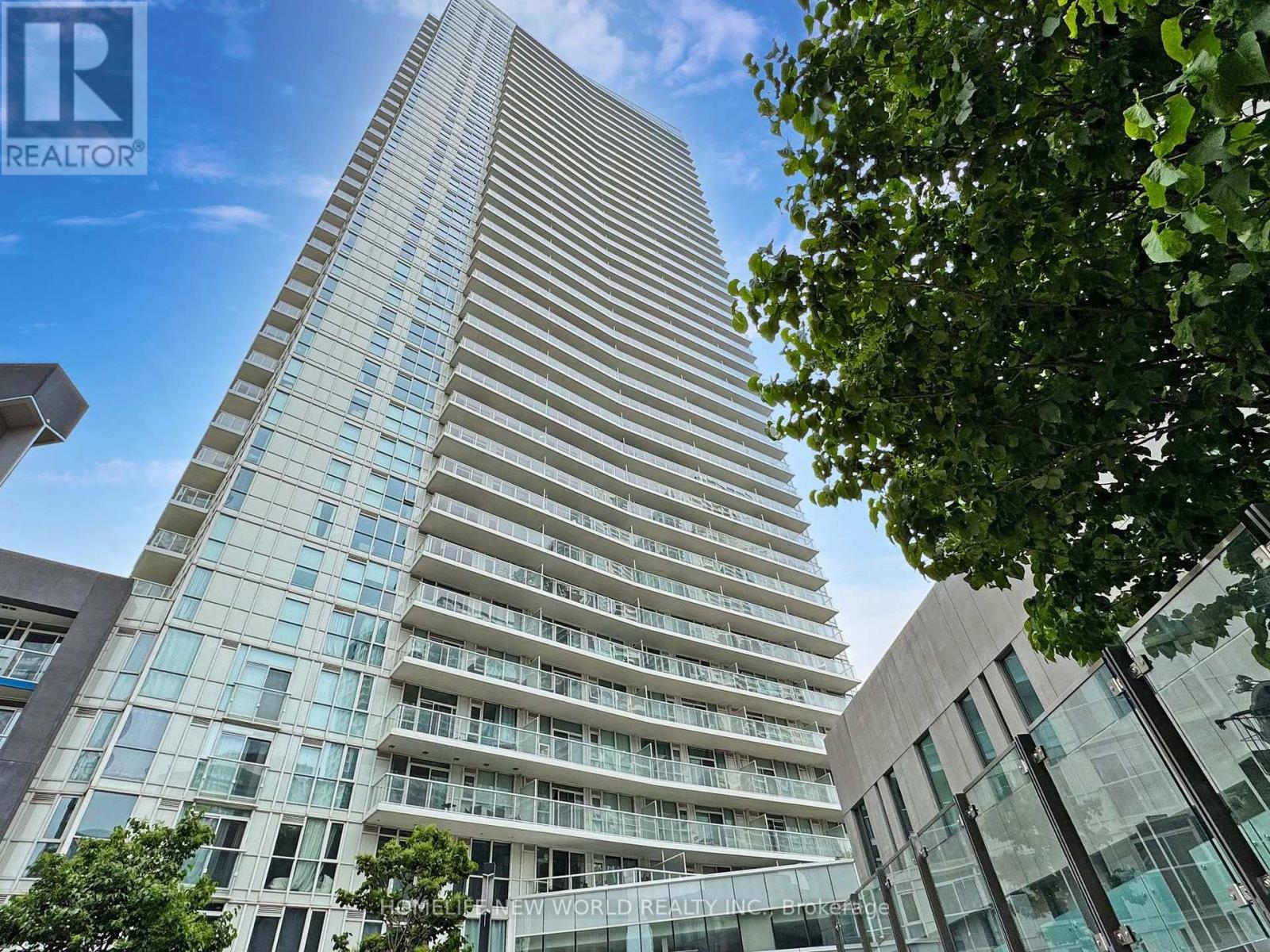 603 - 75 Queens Wharf Road, Toronto, Ontario  M5V 0J8 - Photo 3 - C12210083