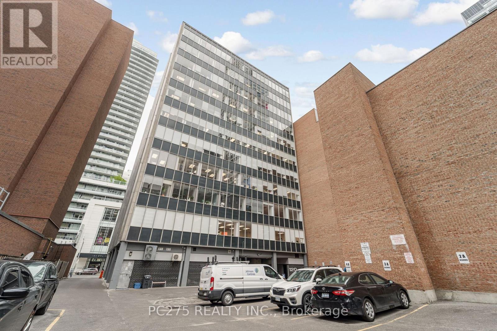 102 - 120 Eglinton Avenue E, Toronto, Ontario  M4P 1E2 - Photo 2 - C12210896