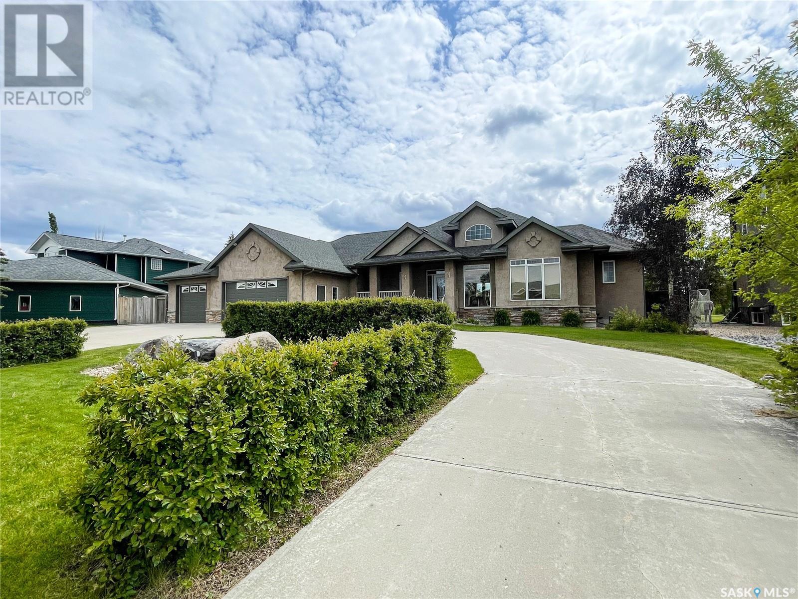 24 Bridger Drive, Meadow Lake, Saskatchewan  S9X 2A1 - Photo 2 - SK984019