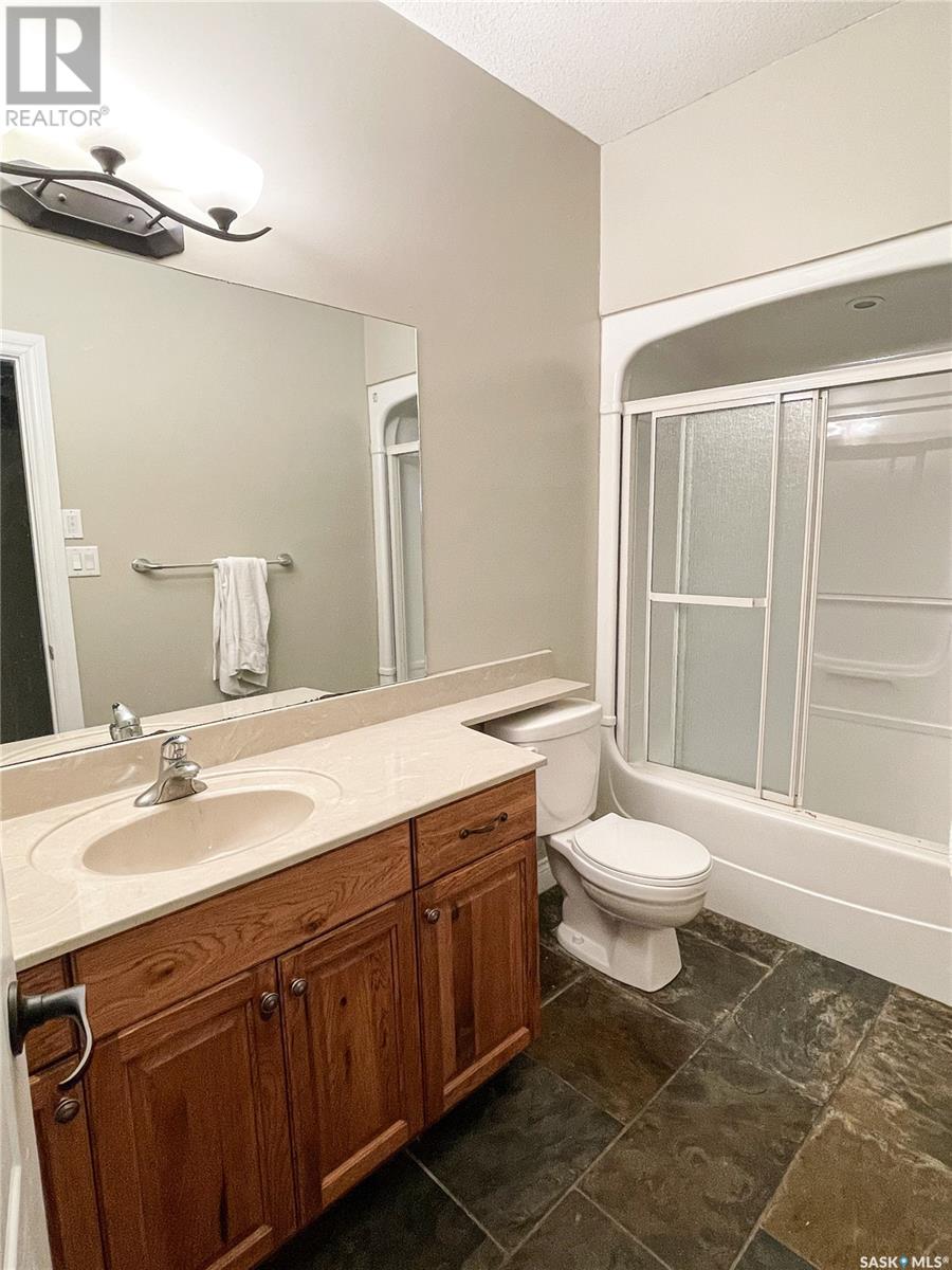24 Bridger Drive, Meadow Lake, Saskatchewan  S9X 2A1 - Photo 38 - SK984019