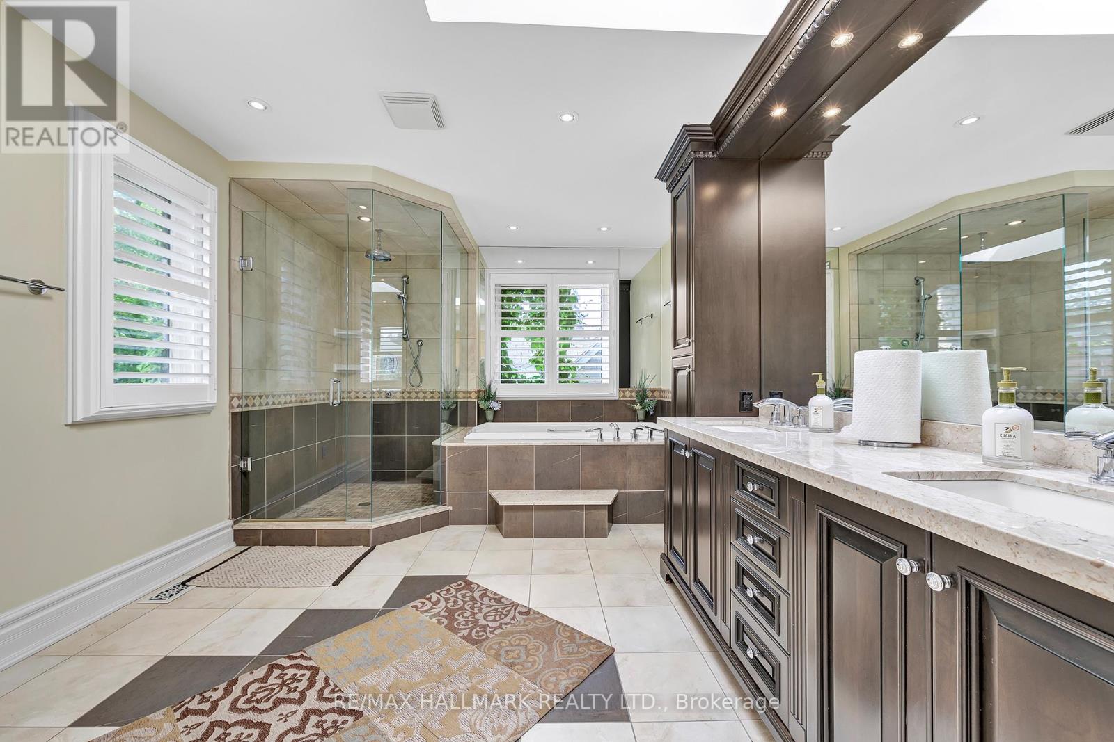 6 Montford Drive, Toronto, Ontario  M2M 3H3 - Photo 13 - C12210677