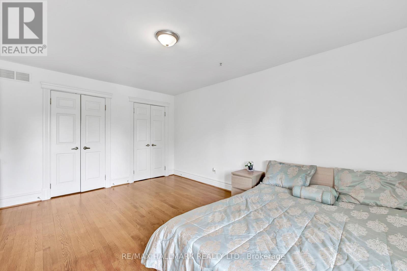 6 Montford Drive, Toronto, Ontario  M2M 3H3 - Photo 20 - C12210677