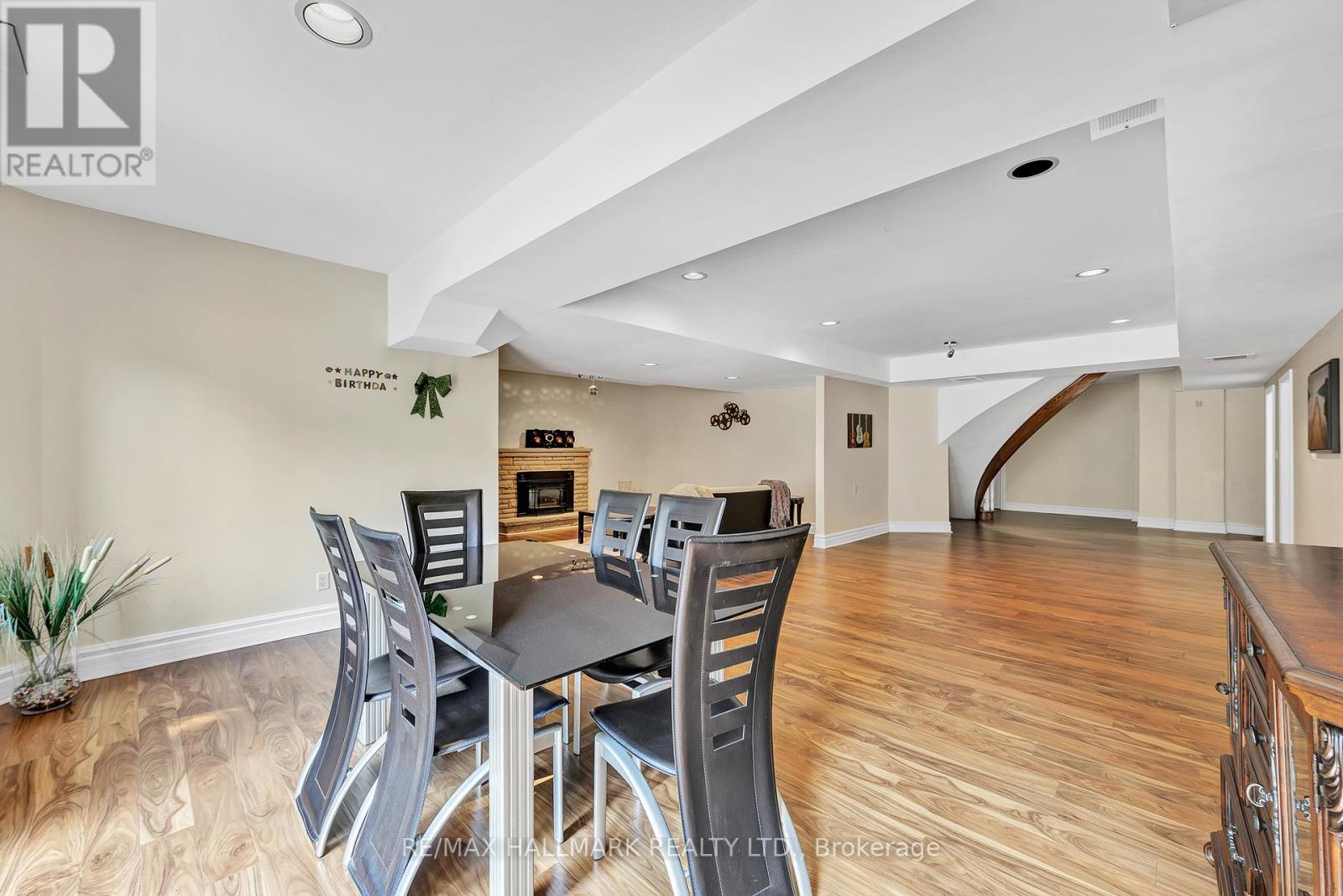 6 Montford Drive, Toronto, Ontario  M2M 3H3 - Photo 26 - C12210677
