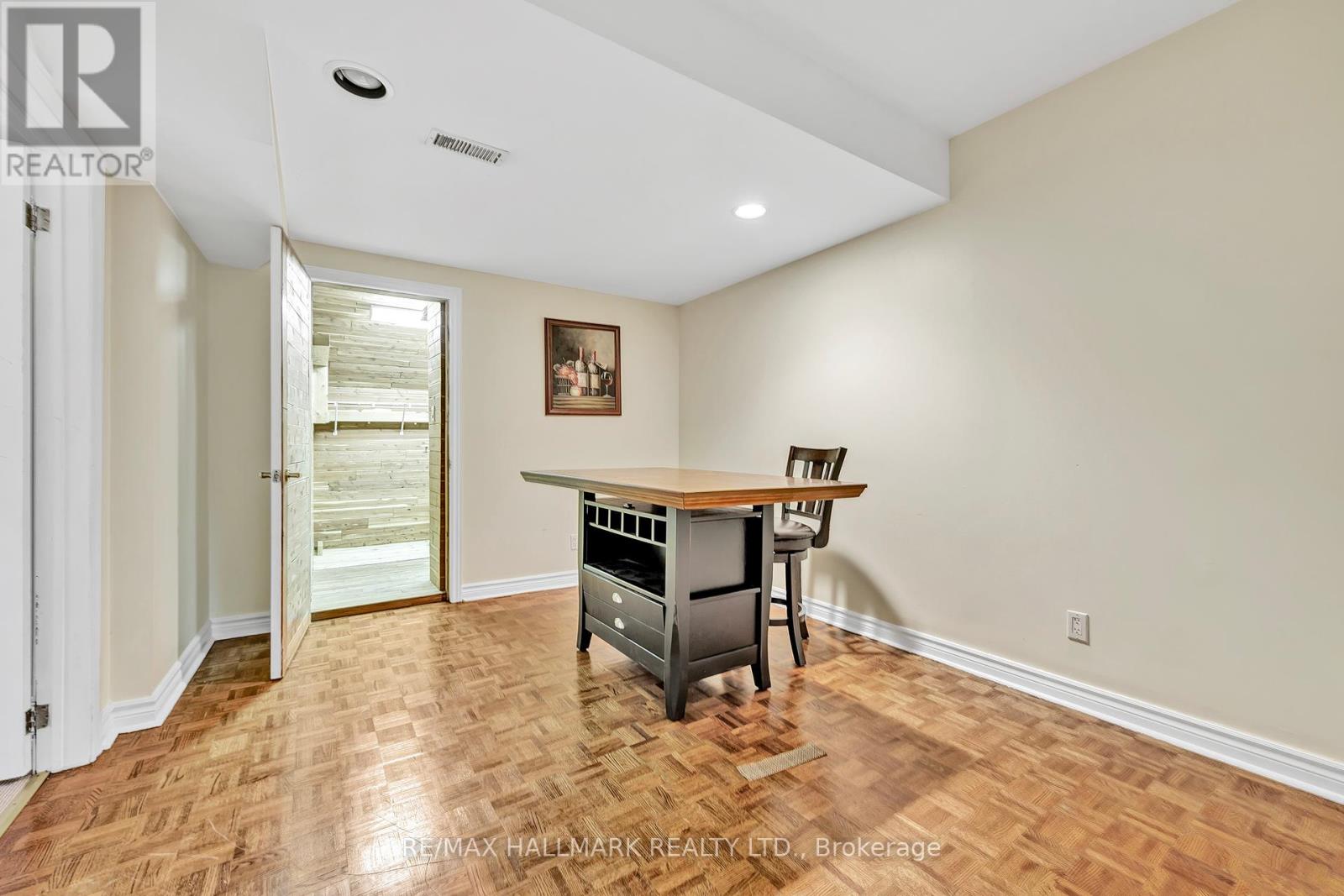 6 Montford Drive, Toronto, Ontario  M2M 3H3 - Photo 27 - C12210677