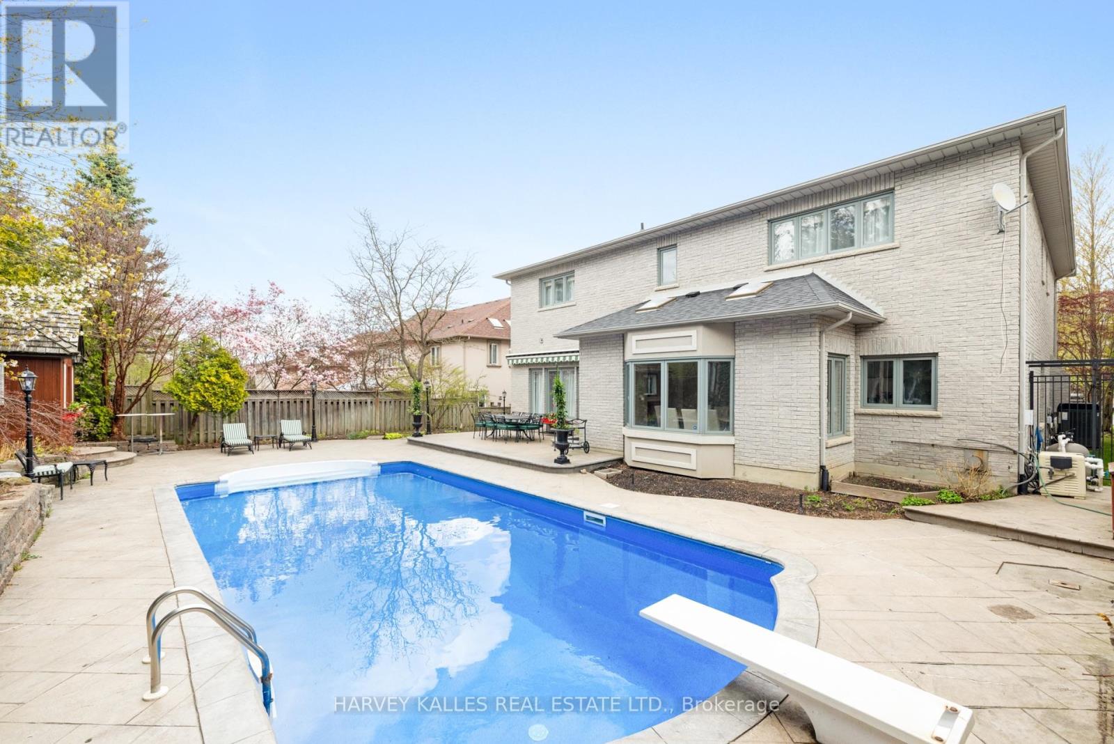 60 Bowan Court, Toronto (Bayview Woods-Steeles), Ontario  M2K 3A7 - Photo 38 - C12210735