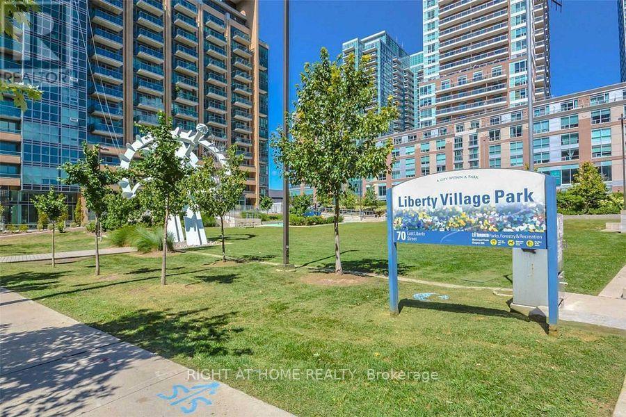 1015 - 75 East Liberty Street, Toronto (Niagara), Ontario  M6K 0A2 - Photo 17 - C12210740
