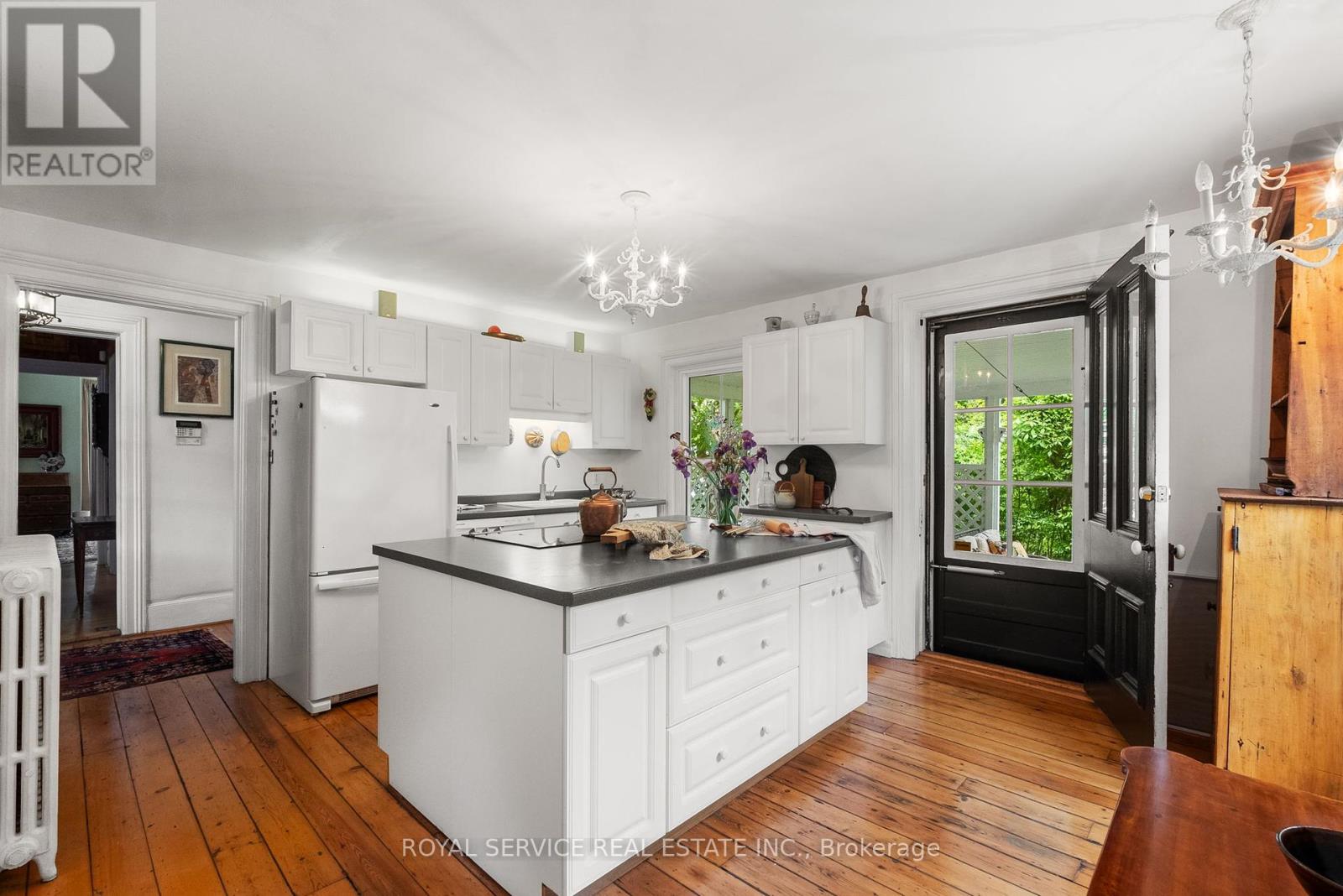 303 Henry Street, Cobourg, Ontario  K9A 3Y7 - Photo 8 - X12210886