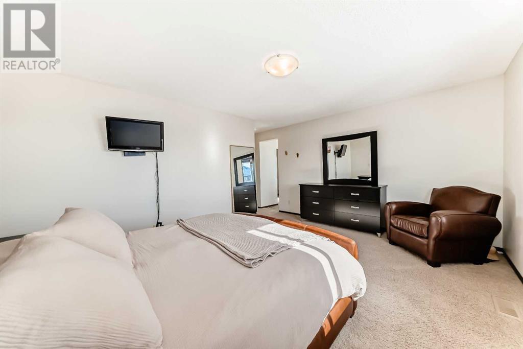 329 Tuscany Reserve Rise Nw, Calgary, Alberta  T3L 0A5 - Photo 28 - A2207199