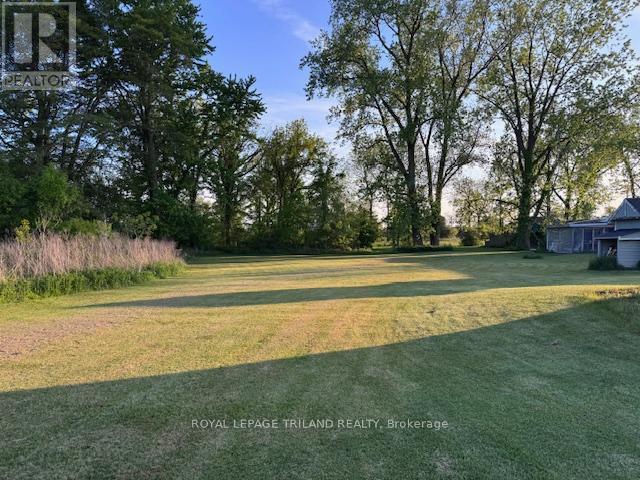 24353 Pioneer Line, West Elgin, Ontario  N0L 2P0 - Photo 2 - X12210755
