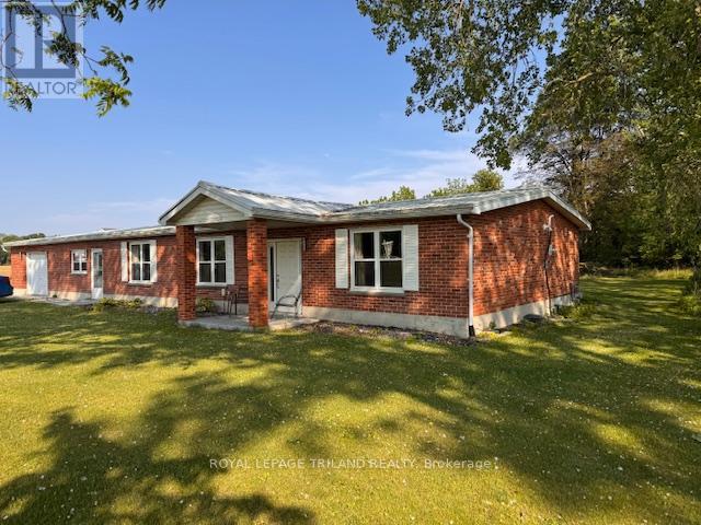 24353 Pioneer Line, West Elgin, Ontario  N0L 2P0 - Photo 3 - X12210755
