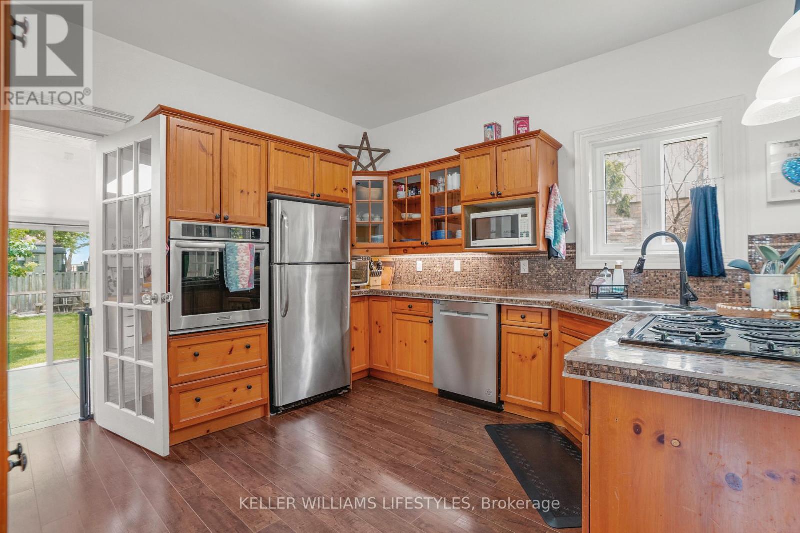 70 Doulton Street, London East, Ontario  N5W 2P7 - Photo 17 - X12210809