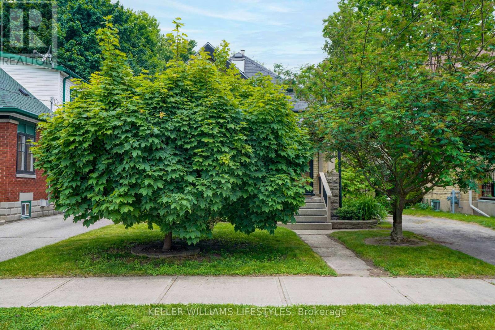 70 Doulton Street, London East, Ontario  N5W 2P7 - Photo 3 - X12210809