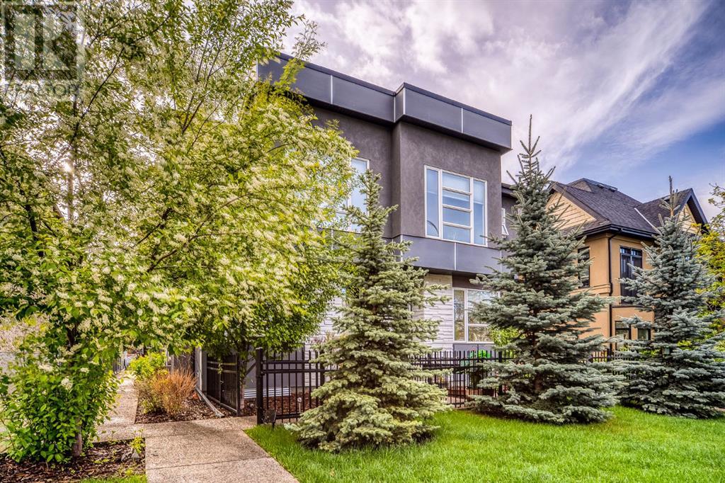 Property at 2, 1934 25A Street SW image 2