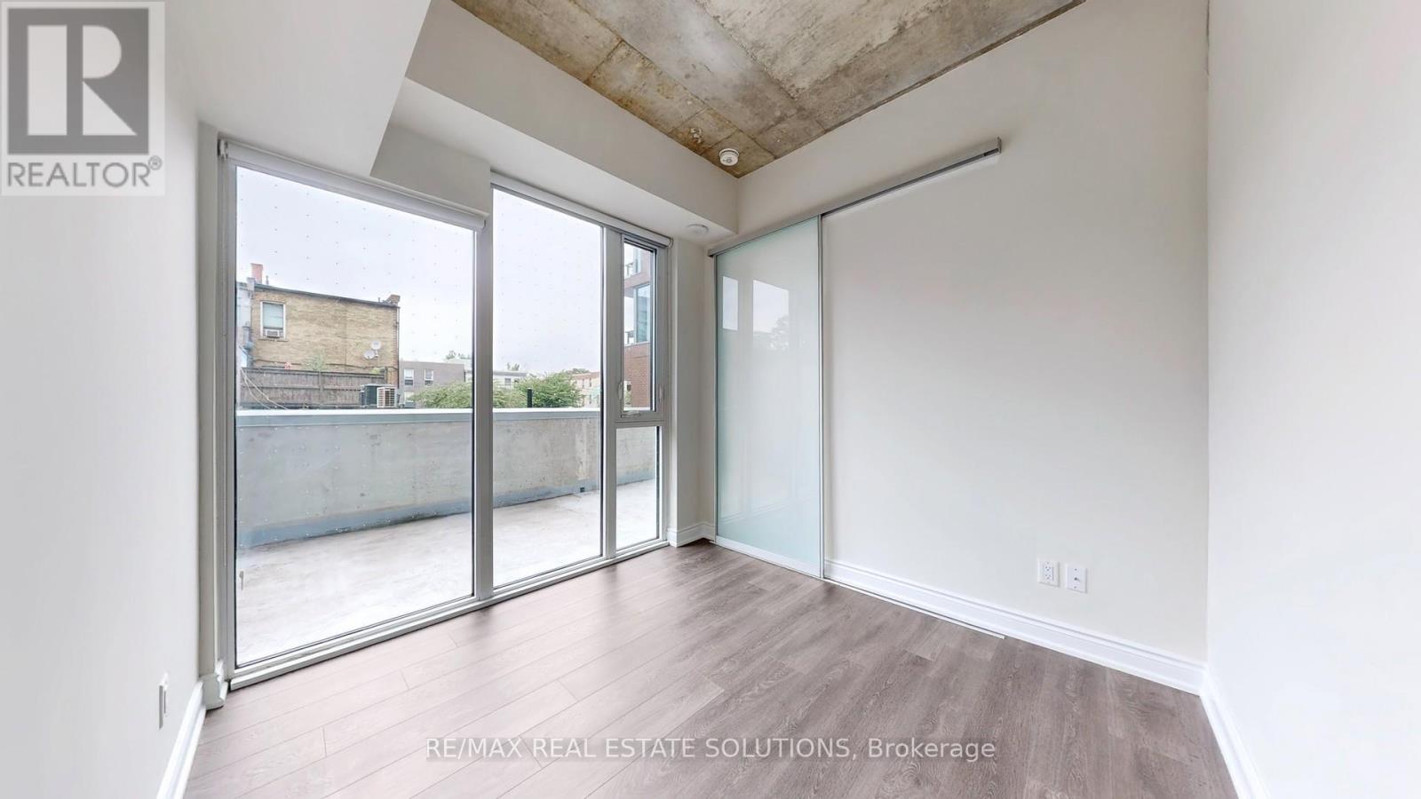 210 - 30 Baseball Place, Toronto (South Riverdale), Ontario  M4M 0E8 - Photo 11 - E12210664