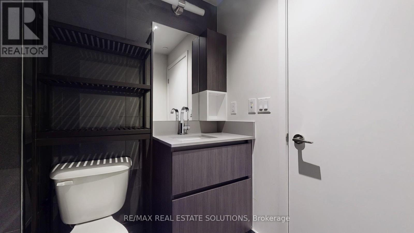 210 - 30 Baseball Place, Toronto (South Riverdale), Ontario  M4M 0E8 - Photo 15 - E12210664