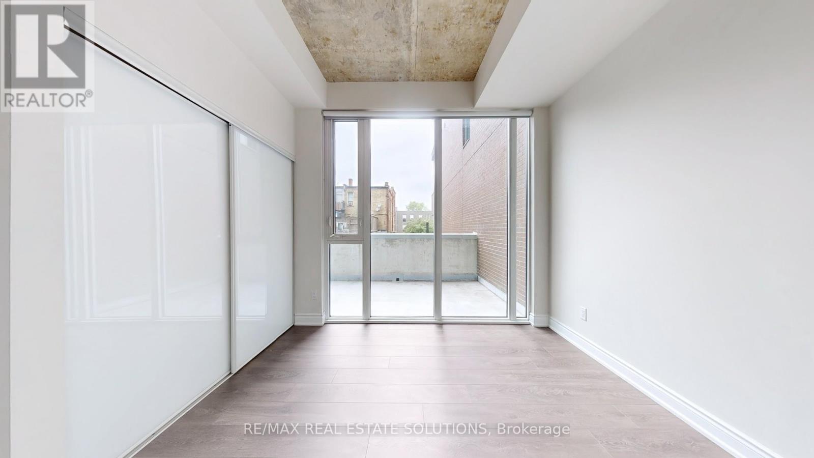 210 - 30 Baseball Place, Toronto (South Riverdale), Ontario  M4M 0E8 - Photo 7 - E12210664