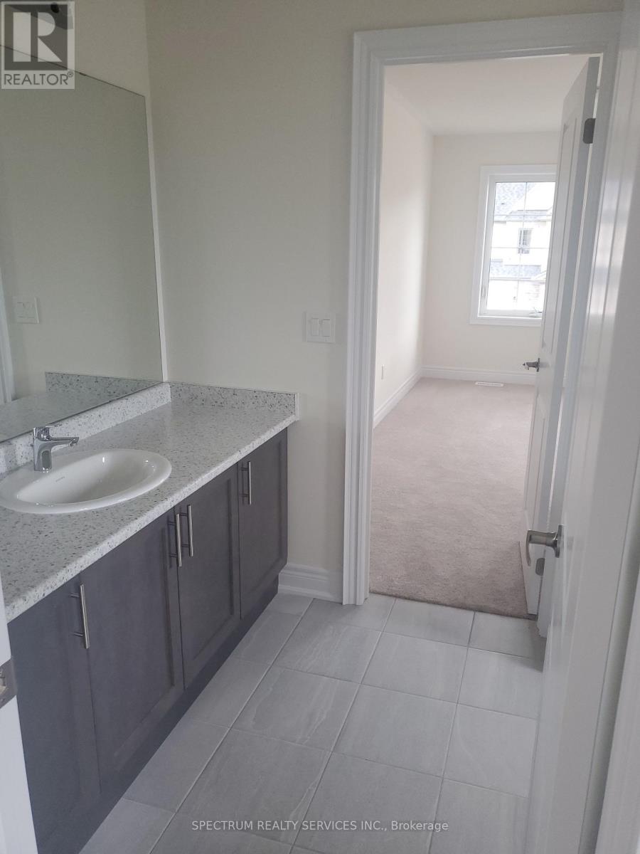 27 Rogerson Street E, Clarington, Ontario  L1B 0W4 - Photo 13 - E12210732