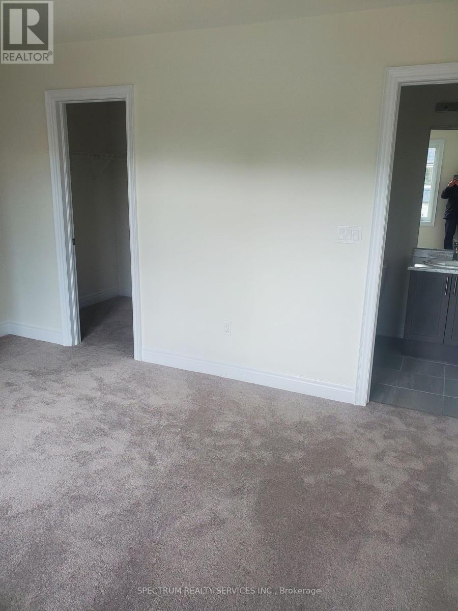 27 Rogerson Street E, Clarington, Ontario  L1B 0W4 - Photo 14 - E12210732